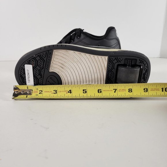 HEELYS Black Low Wheeled Heeled Shoe Unisex Kids Size 3 - Picture 4 of 11